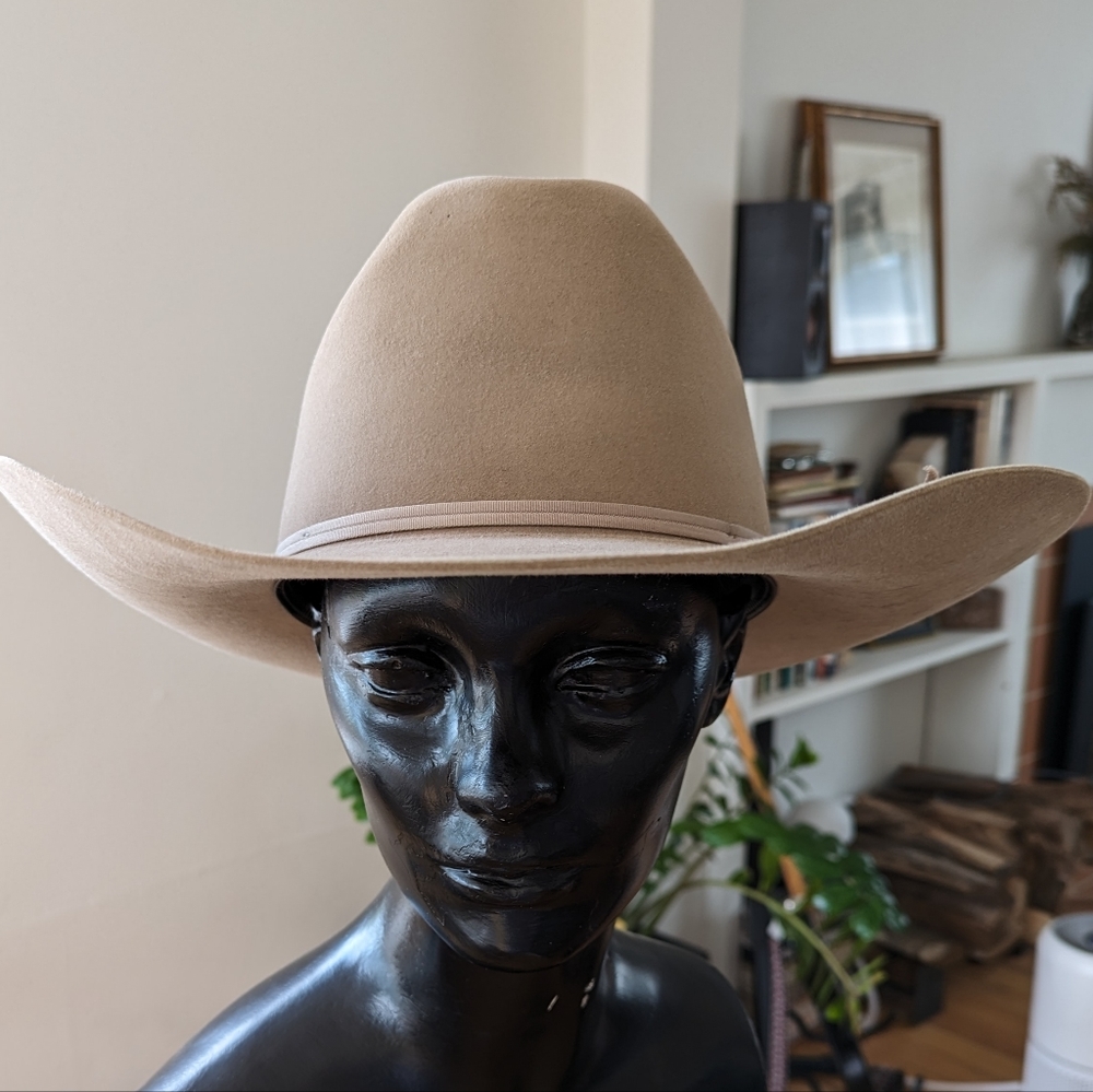 John B Stetson Cowboy Hat in Beige 7 1/4